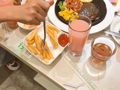 -东方豪客牛排意面披萨(金凤万达店)