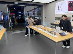 -华为智能生活馆(上海金桥国际商业广场)