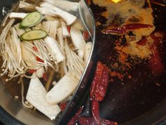 菌香鸳鸯锅-晓宇重庆火锅(赛格国际购物中心店)