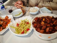 -何适山庄 ·可团建(水长城P2停车场店)