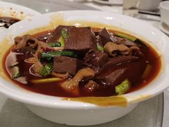 -统景温泉两江酒店中餐厅