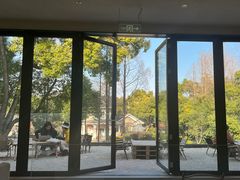 -J Create城市露营咖啡·简餐·宠物(上海动物园店)