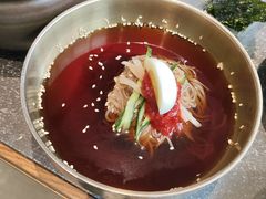 -草家酱蟹炭火烤肉店(珲春南路二店)