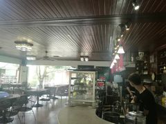 -侯臣咖啡文化村