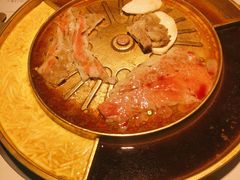 秘制黑猪五花-猪啊牛呀羊啊铜盘烤肉(正大广场店)