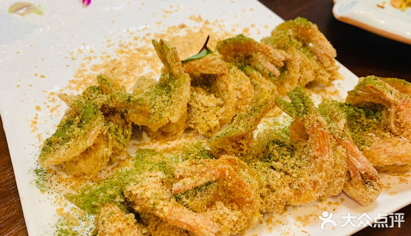 老别墅环境不错~有包厢也有大堂可以坐，花园也能坐