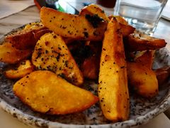 黑松露炸薯条角-the rug 飞毯 (朝阳公园店)