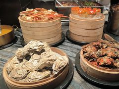 -雍容荟帝王蟹活龙虾展台自助(IFS黑金店)
