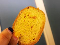 -红宝石·鲜奶小方·海派西点房(南丹店)