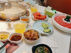 -洪氏嗨捞·猪肚鸡火锅(阳光天地店)