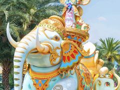 -七彩云南欢乐世界