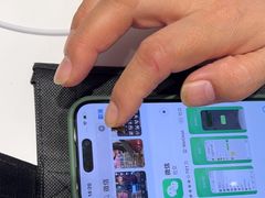-Apple授权专营店(宝山万达店)