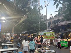 -老乌家特色小炒泡馍(大皮院店)