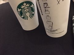 -星巴克臻选(上海中环广场2F店)