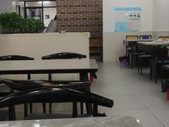 -休记光头香辣蟹干锅店(衣冠庙店)
