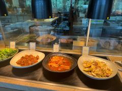 -大中华希尔顿酒店-念自助餐·嗨啤·小龙虾