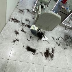 -PE SALON