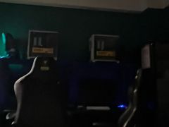 -粤塔x电竞酒店(深圳龙华大浪后浪新天地店)