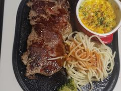 -豪客来牛排(空港华联店)