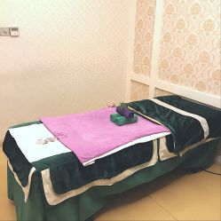 -悦芳庭美肤美体品牌集合店