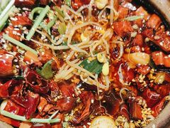 -有红鸡毛店·砂锅菜(抚琴夜市店)