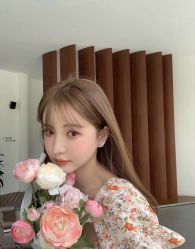 -变画·发型STUDIO