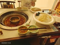 -晓宇重庆火锅(赛格国际购物中心店)
