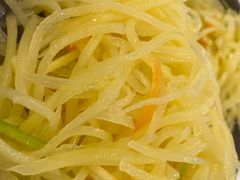 手切黑龙江寒地土豆丝-东方饺子王(和平里店)