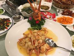 -顺峰海鲜酒楼(省府店)