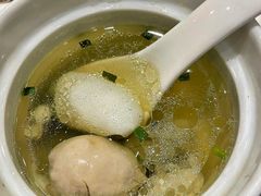 -胡子饮食店