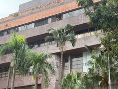 -香港大学