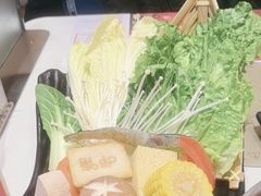 -呷哺呷哺(虹口赤峰路店)