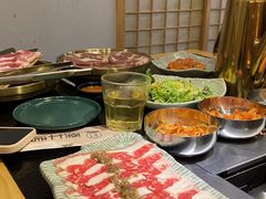 -臻牛烤肉