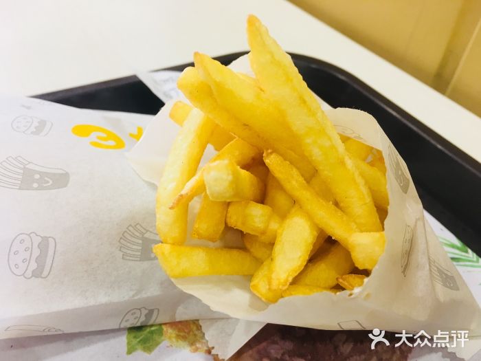 华莱士·全鸡汉堡(四一路沃尔玛店)薯条图片