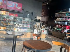 -星巴克(七宝领展广场1F店)