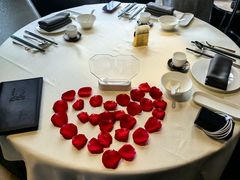 餐具摆设-皇朝会.经典传统粤菜(外滩店)