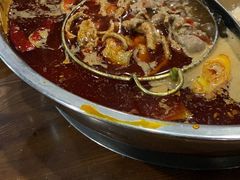 -乡土黄·鲜牛肉火锅·小龙虾(兴业街店)