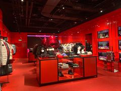 -MONCLER(北京SKP概念店)