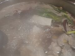 -亮欢寨酸汤鱼(沙冲路店)
