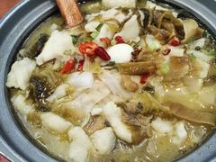 -周鱼小馆石锅酸菜鱼(活力汇店)