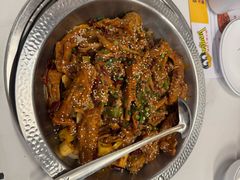 -张大师鸭爪爪特色干锅(南湖店)