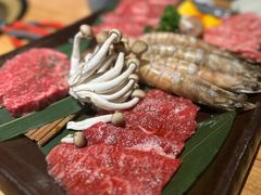 -炼火烤肉店