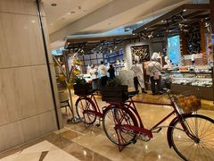 -怡咖啡海鲜自助餐厅(浦东香格里拉店)