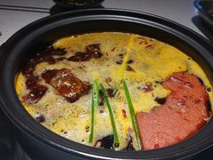 红油锅底-钢管厂五区小郡肝串串香(奥克斯广场锦城万达店)