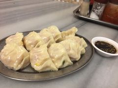 玉米鲜肉水饺-芬芳甜品(同福路店)