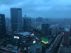 -上海龙之梦万丽酒店