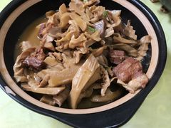 -天目湖刘老四农庄