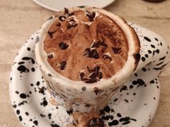 -玲婧胡同·生日蛋糕·餐厅(嘉里城店)