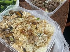 -容里煲仔饭(利丰北路店)