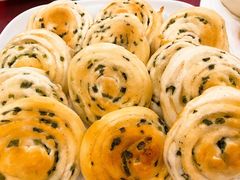 飘香葱油饼-春满人间酒楼(园岭中路店)